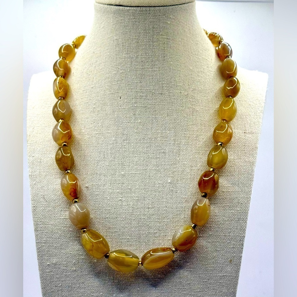 Multicolor Agate Beaded Necklace with‎ Large Oval Beads